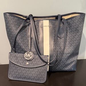 *LOW START* Michael Kors Eva Large Signature Logo Stripe Tote Bag with Pouch